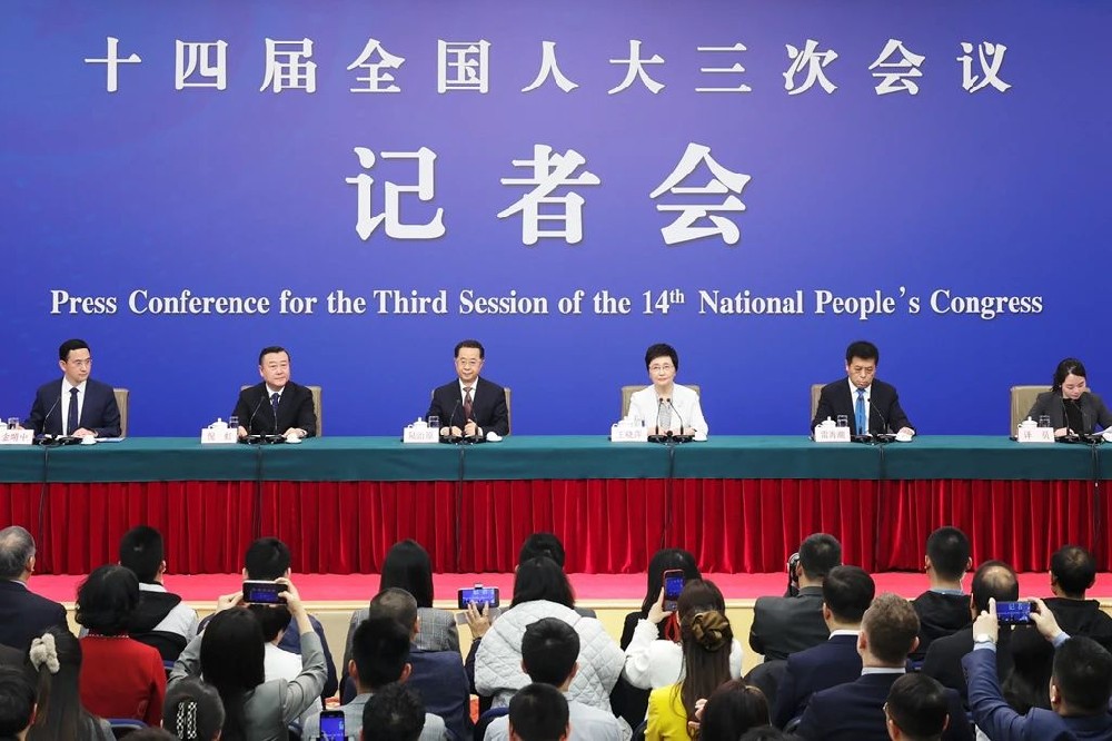 住宅層高不低于3米！兩會權威明確“好房子”標準，裝配式BKT樓地面助力推進建造新時代！
